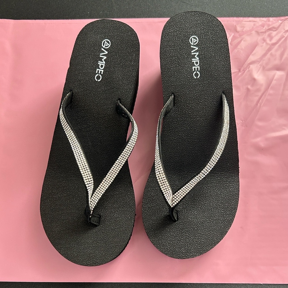 NWT Ampeo Women's Wedge Sandals Rhinestone Thong Platform Flip Flops